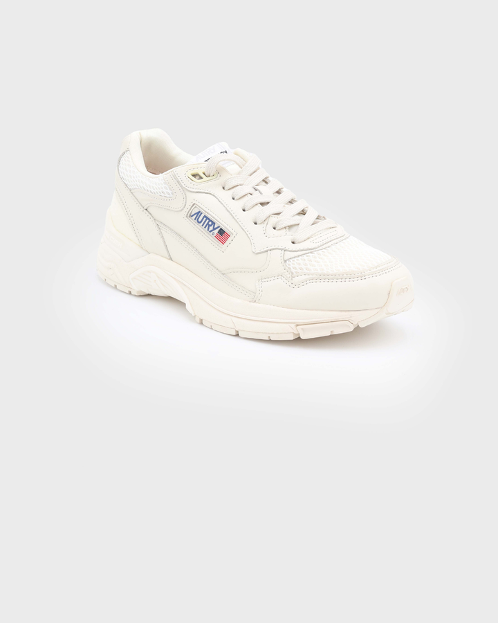 SNEAKER HYPERWAY