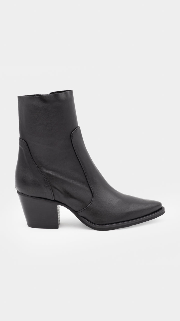 STIVALETTO PELLE NERO
