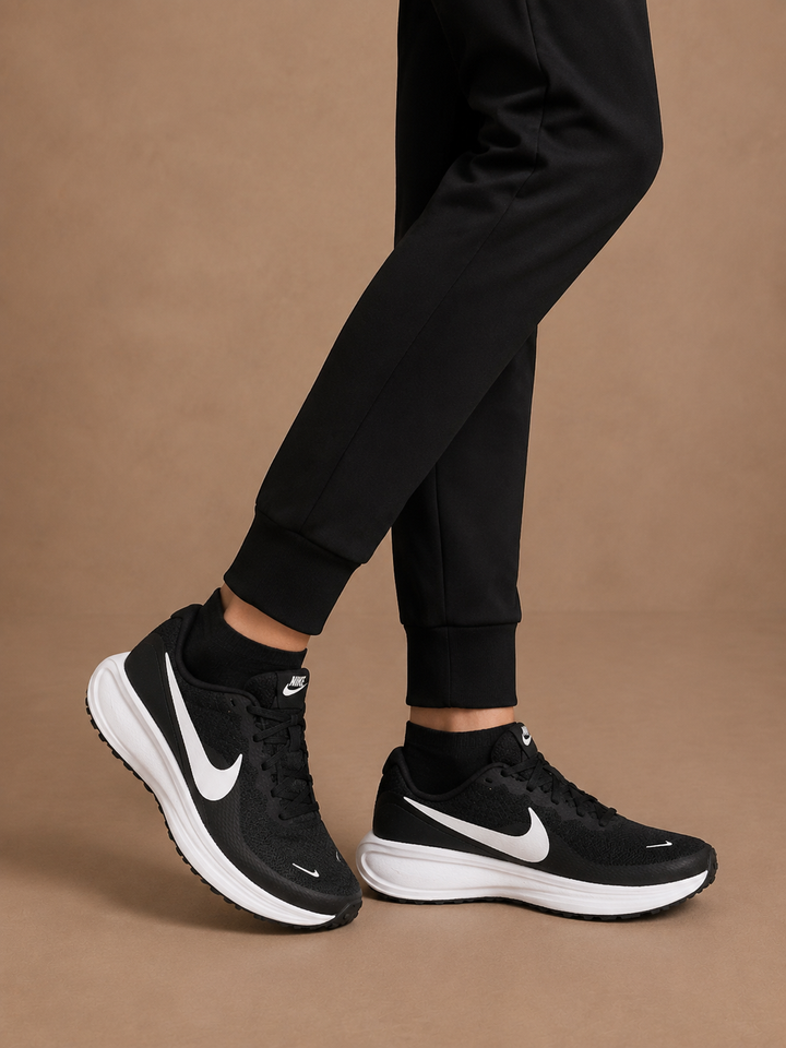 NIKE REVOLUTION 8 HJ9198