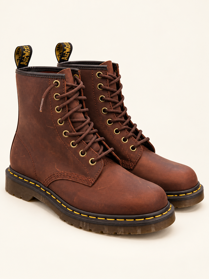 DR. MARTENS 1460 CRAZY HORSE CHERRY RED