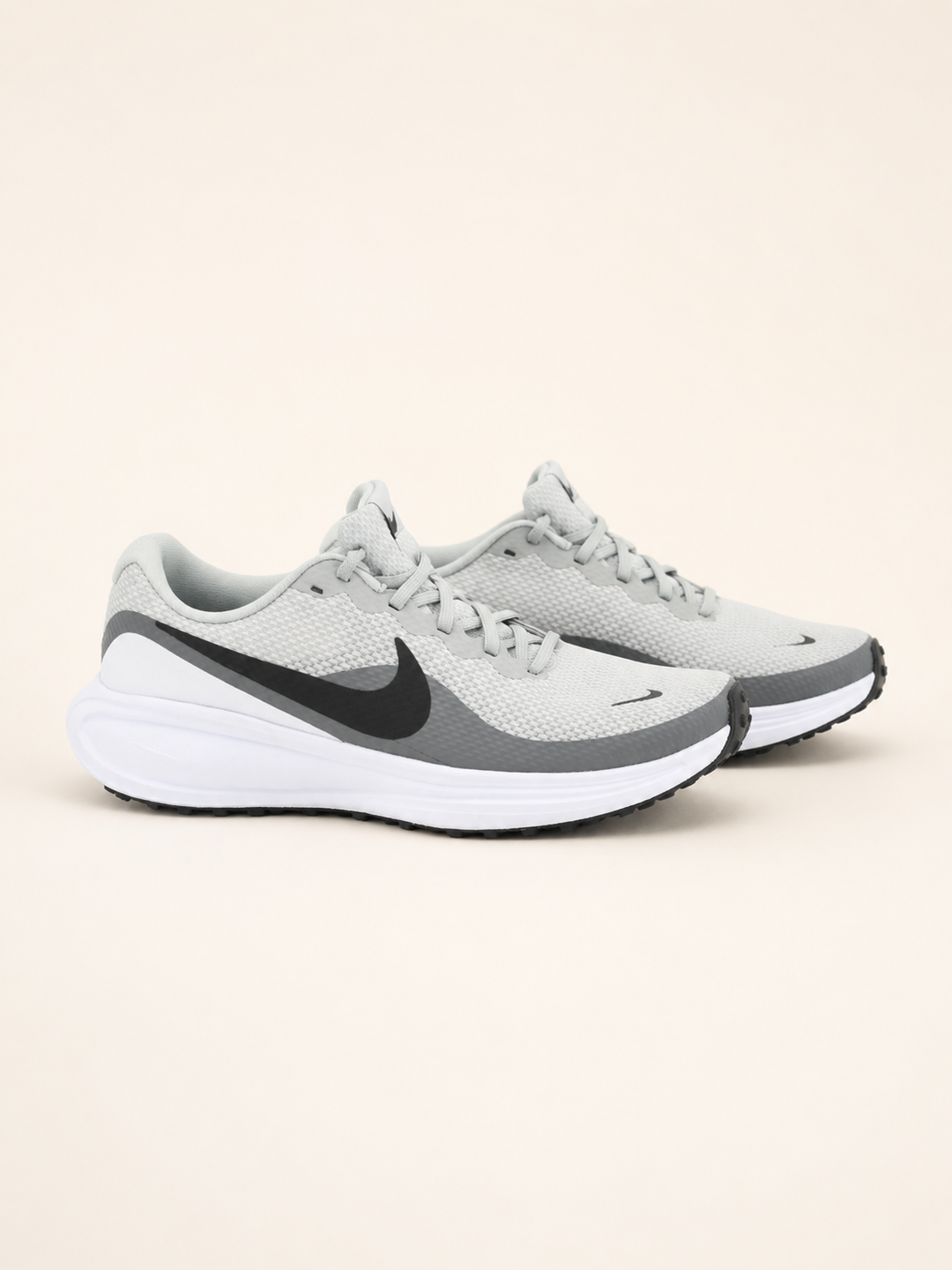 NIKE REVOLUTION 8 HJ9198