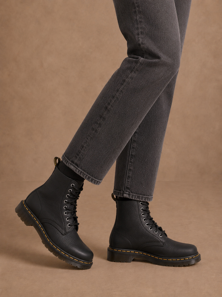 ANFIBIO DR. MARTENS 1460