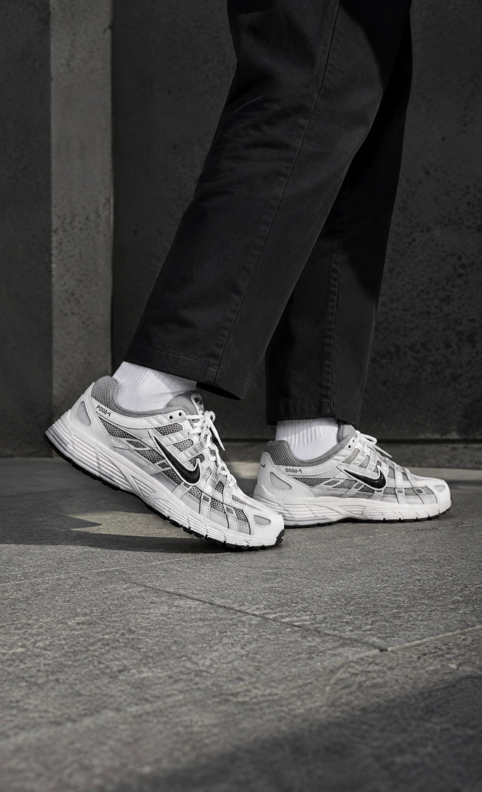 NIKE P6000