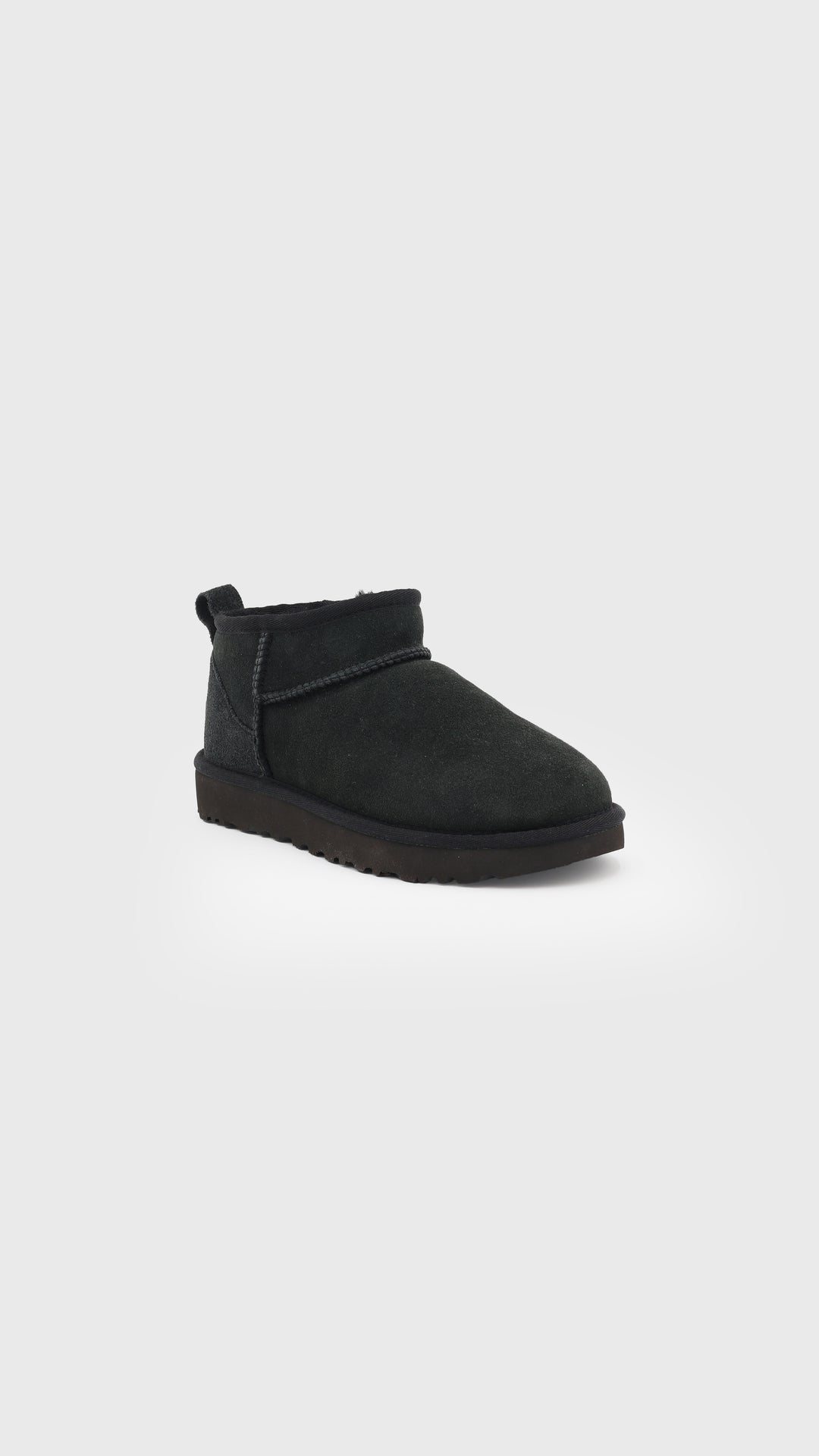 UGG ULTRA MINI NERO