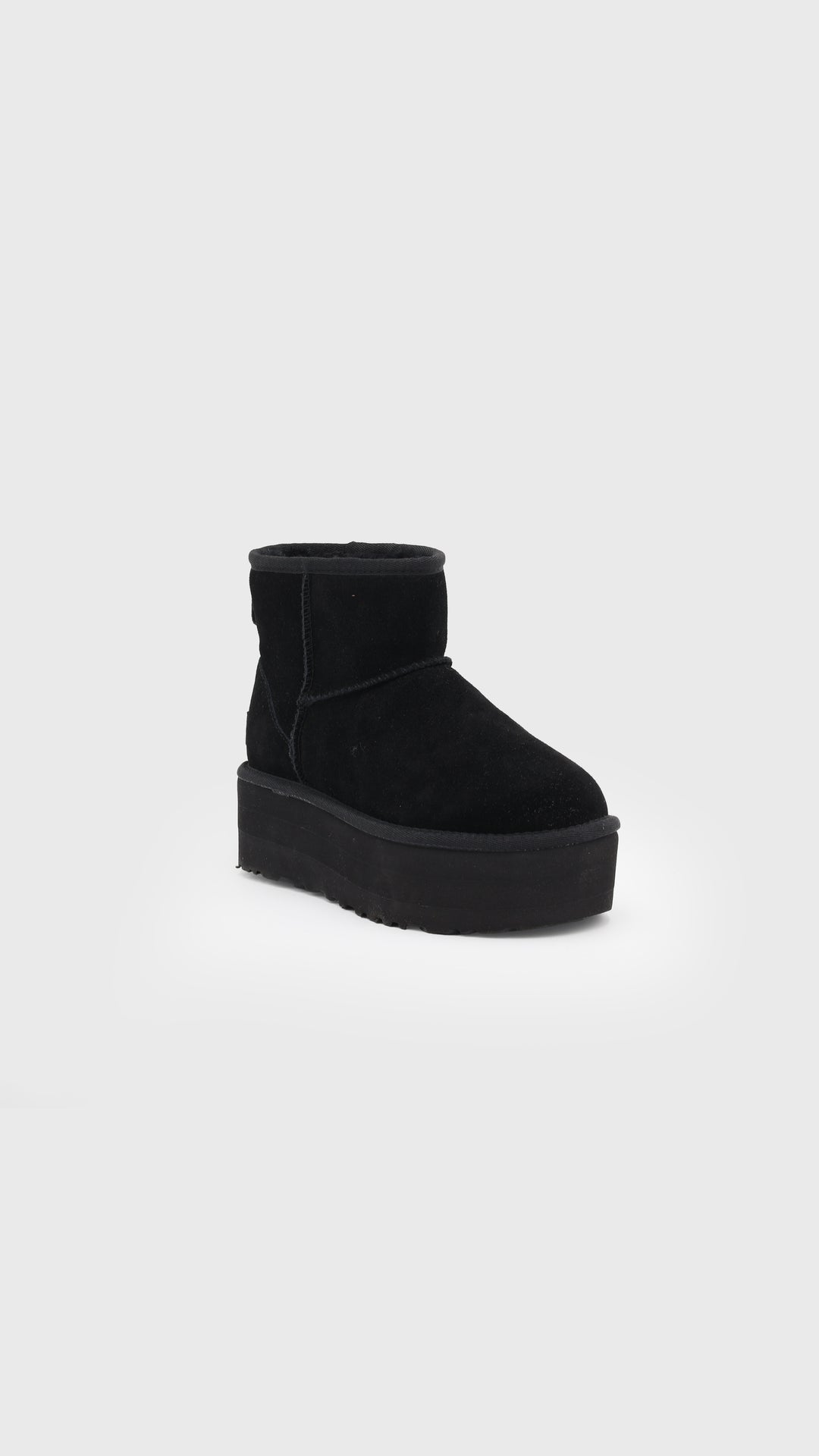 UGG MINI PLATFORM NERO