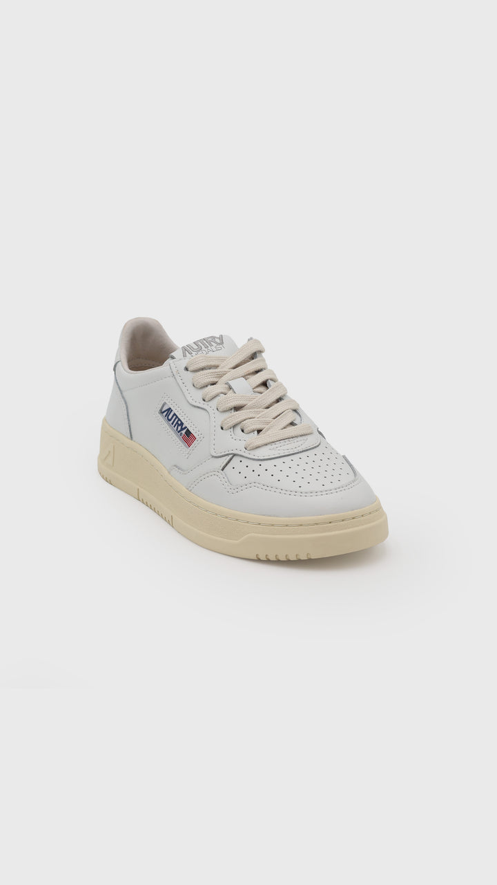 AUTRY MEDALIST LOW TOTAL WHITE