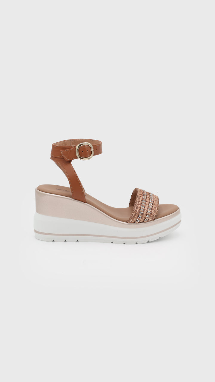 SANDALO CON ZEPPA CUOIO STRASS