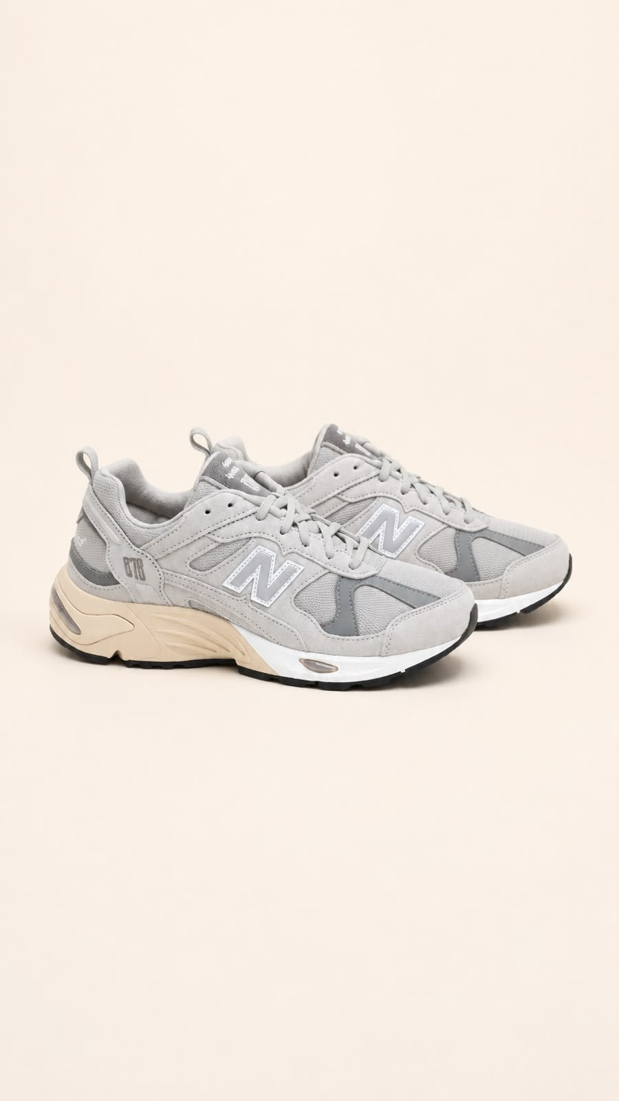 NEW BALANCE 878