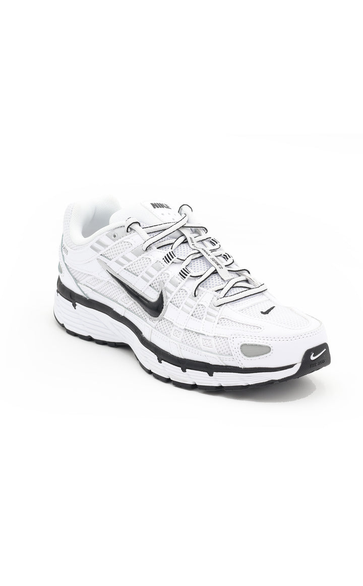 NIKE P6000