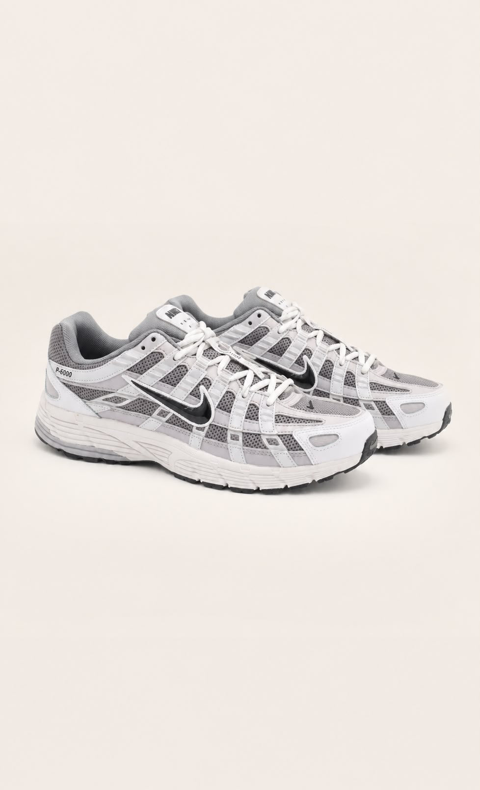 NIKE P6000