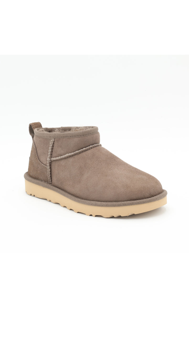 UGG ULTRA MINI