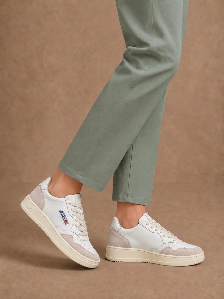 AUTRY MEDALIST LOW UNISEX BEIGE/WHITE
